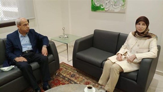 النائب عز الدين بحثت مع اللواء خير في إمكانية استفادة صور من تقديمات هيئة الإغاثة