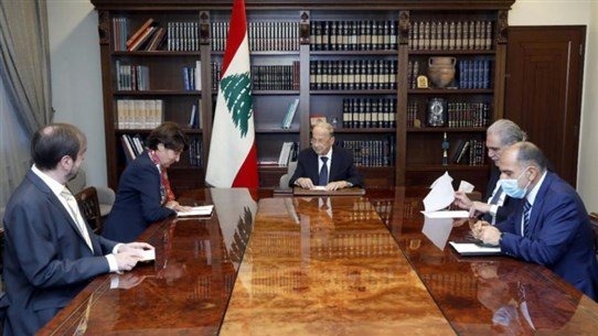 رسالة من الرئيس ماكرون إلى الرئيس عون...