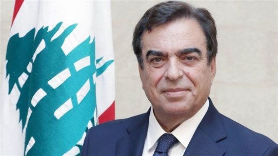 الوزير قرداحي لن يستقيل… وينتظر اتصال الرئيس ميقاتي