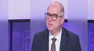 بين اغلاق المطار ووعي المواطن... مستشار وزير الصحة يكشف جديد كورونا