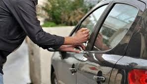 الجيش يسترجع سيارة "بيك أب" مسروقة في الهرمل.. وفرار السارقين