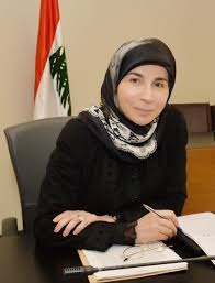 النائب "عناية عز الدين" اتصلت "بوزير المالية" طالبة زيادة عدد موظفي المكتب العقاري في صور
