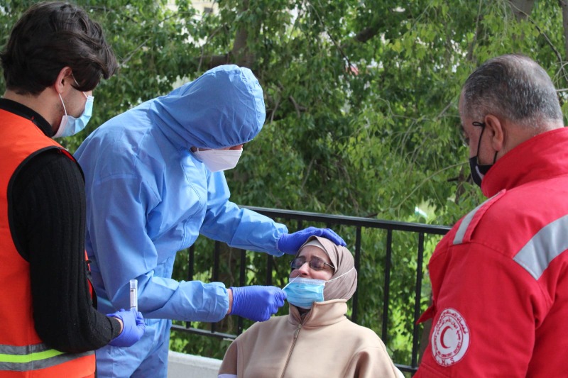 مستشفى الهمشري تنظم حملة طبية مجانية في تجمع الشبريحا في صور بالتعاون مع منظمة أطباء بلا حدود.