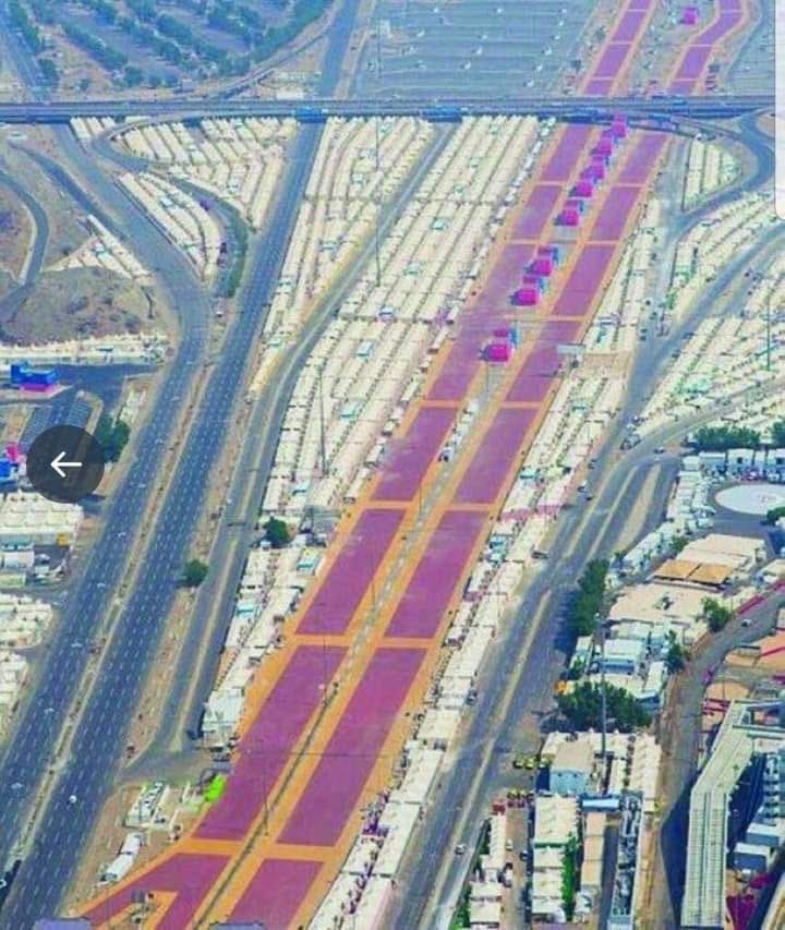 الإنتهاء من طلاء أطول طريق بالعالم..  "للمشاه للحجاج"