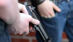 4 جرحى باعتداء صاحب مولدات في صيدا على زبونه