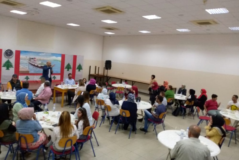 النائب الحريري ترعى بمناسبة عيد العمال إفطاراً تكريمياً للعاملين والعاملات في "مدرسة الحاج بهاء الدين الحريري" و"ثانوية رفيق الحريري"
