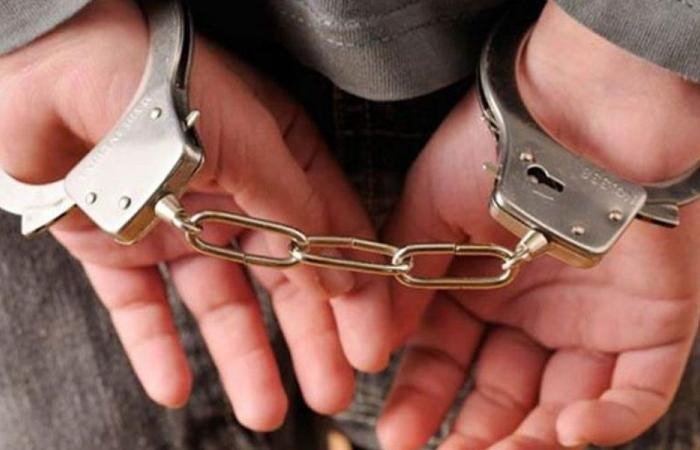 هددها بنشر صورها...وطلب من القوى الامنية للمواطنين