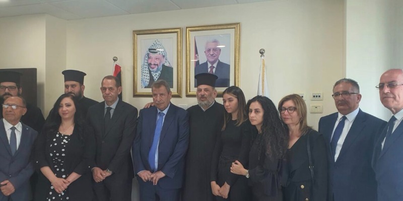 خوري يستقبل وفدا من كفر ياسيف معزيا باستشهاد شيرين ابو عاقلة بحضور عائلة الشهيدة