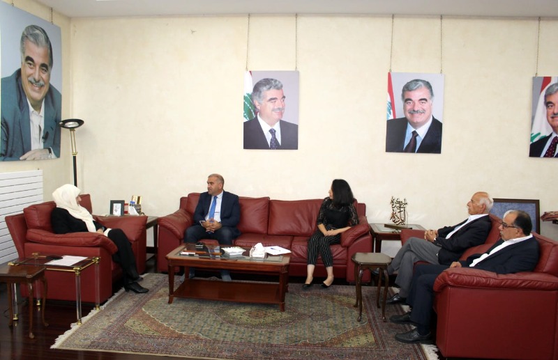 بهية الحريري تلتقي مدير عام النقل البحري وتتابع مع زوارها شؤوناً حياتية وصحية