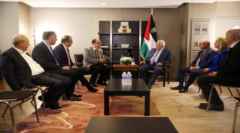 الرئيس عباس يستقبل مسؤولين من الجالية في الحزبين الديمقراطي والجمهوري ورئيس اتحاد أبناء رام الله الأميركي