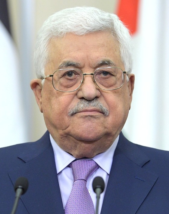 بناء على تعليمات الرئيس عباس.. سفارة فلسطين بالقاهرة تتولى نقل جثماني الفقيدين عبدالله ورأفت طميزي إلى الأردن