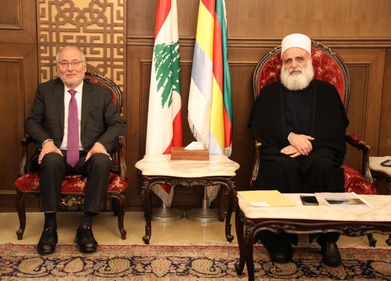شيخ العقل التقى وزير التربية وتشديد على حماية المدرسة ووحدة التشريع