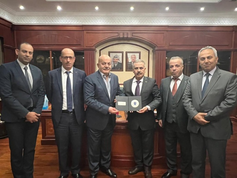 السفير يونس استقبل مدير عام الشرطة الفلسطينية اللواء الحلو