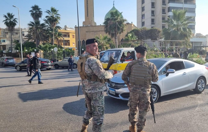 قطع طريق البحري في صيدا...