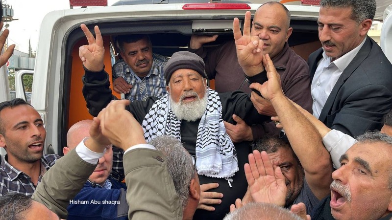 نائب الأمين العام للشعبيّة يُهاتف شيخ المعتقلين القائد فؤاد الشوبكي مهنئًا بتحرّره
