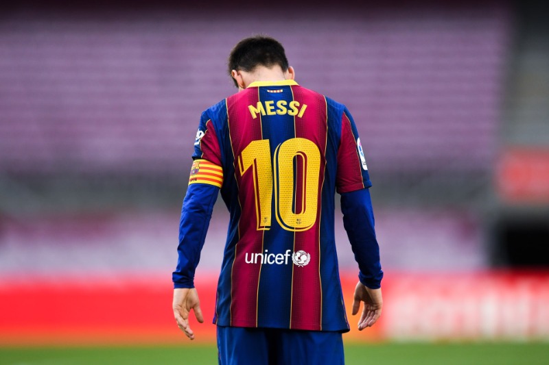عائلة برشلونة تريد عودة ميسي