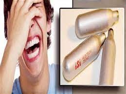 بريطانيا تدرس فرض حظر على بيع "غاز الضحك"
