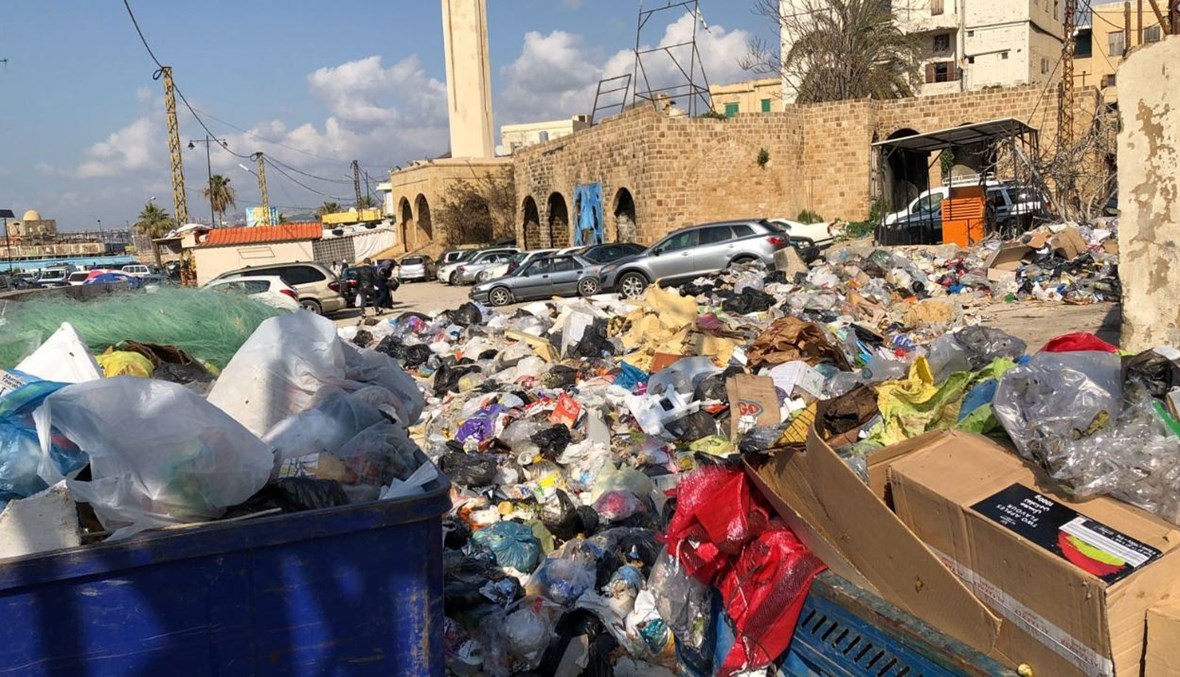 بلدية صيدا: جباية 1 دولار شهريا من الأهالي كمساهمة في حل مشكلة رفع النفايات