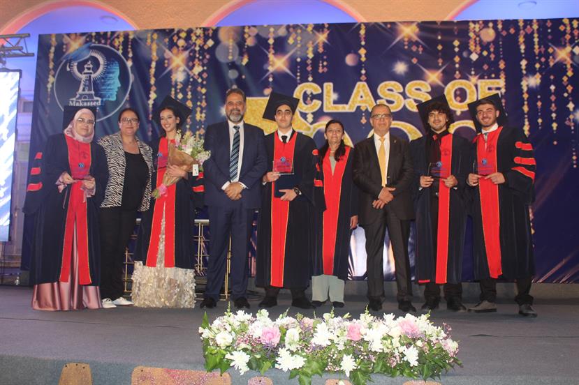 ثانوية المقاصد الخيرية الإسلامية في صيدا تحتفل بتخريج الدفعة 87 لطلاب المرحلة الثانوية 2023 برعاية وزير التربية