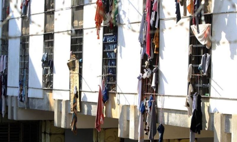 الفساد المالي يسلب السجناء حقوقهم.. تعذيب من نوع آخر