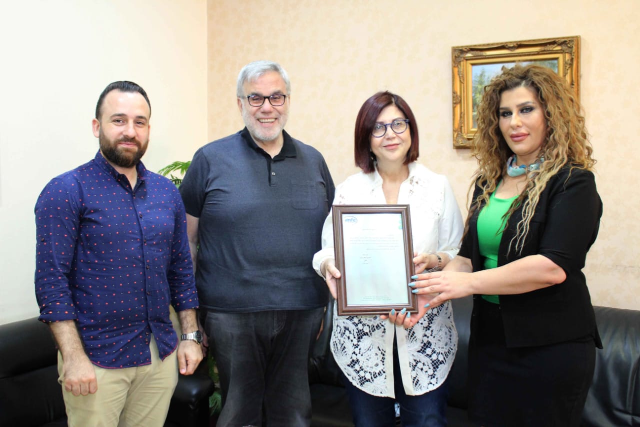 " أهلنا " تدعم استمرارية عمل تعاونية موظفي الدولة جنوباً بتأمين أعمال صيانة وتأهيل وبعض المستلزمات الضرورية لها