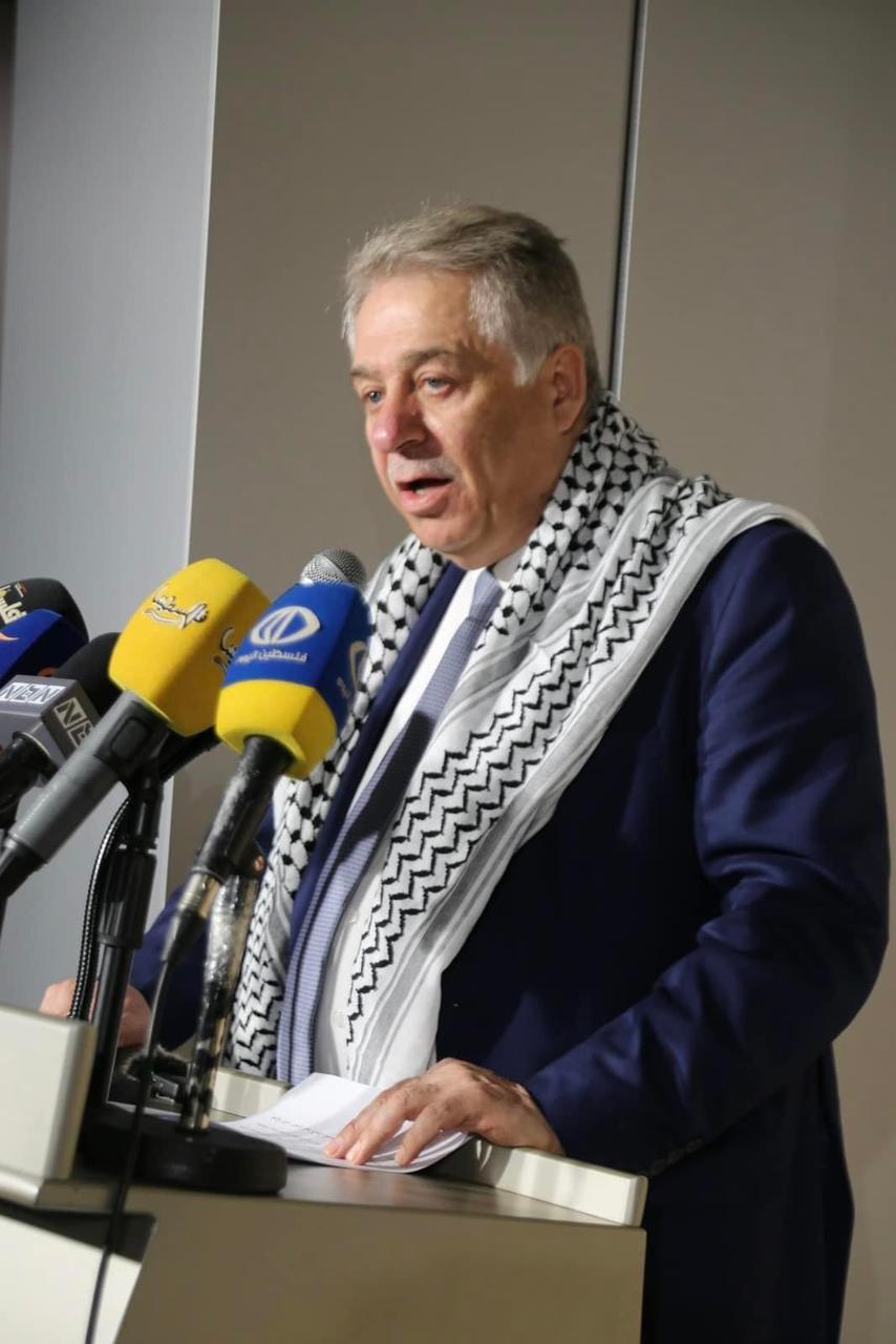 السفير دبور يرعى مهرجاناً طلابياً دعماً وتكريماً لمبدعين