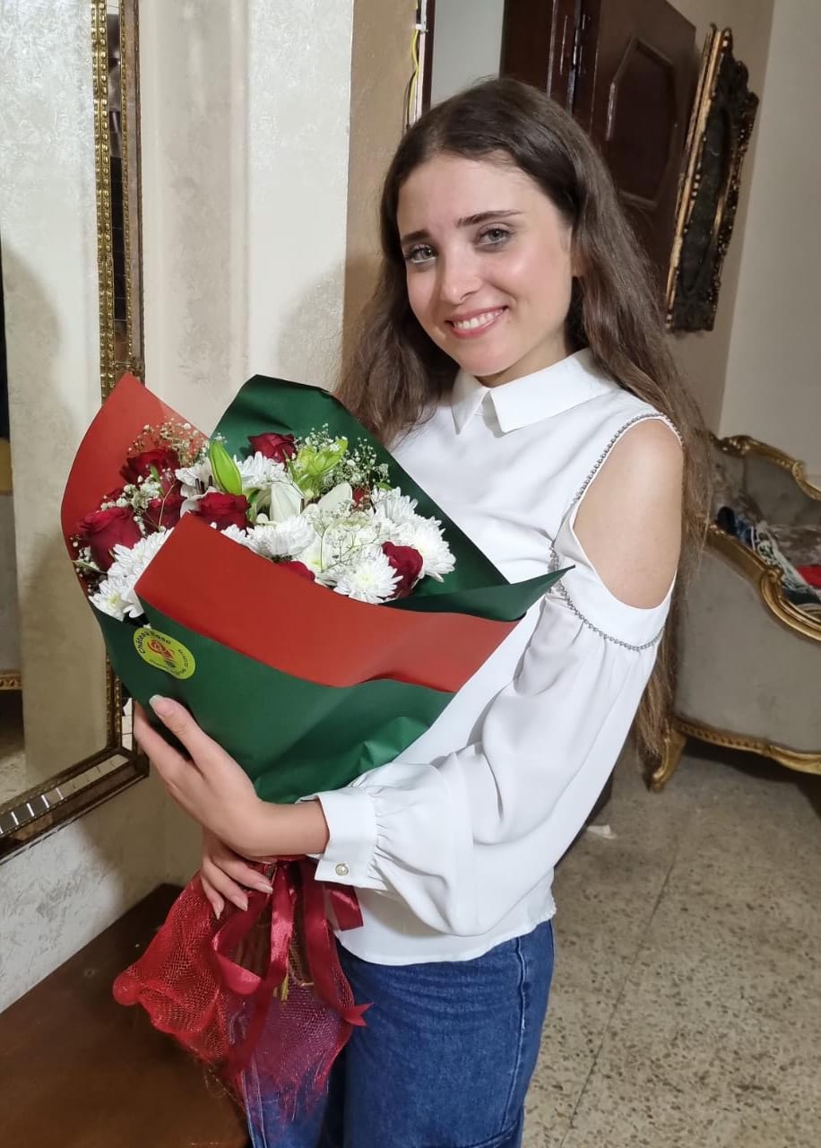 درجة إمتياز للطالبة سعاد الحبّال زناتي في شهادة الماجستير