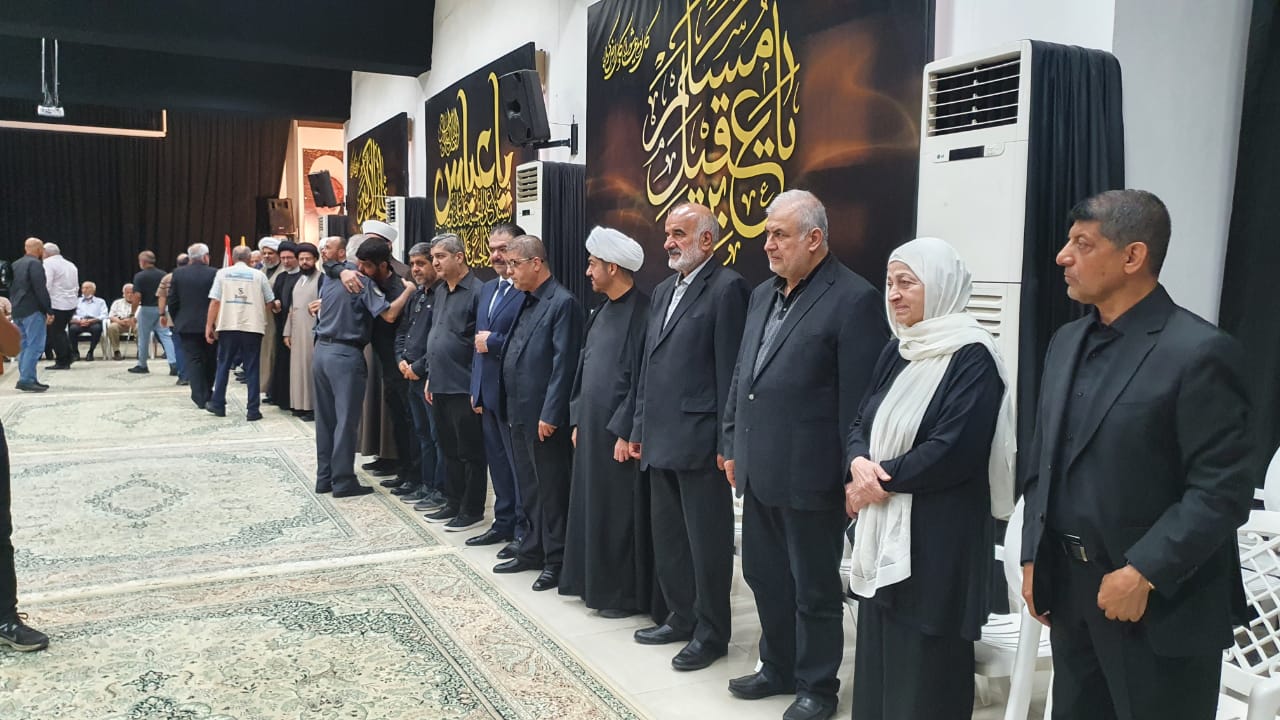 "الحزب" واصل وعائلة الفقيد الراحل الشيخ عفيف النابلسي استقبال المعزين باليوم الأول على رحيله