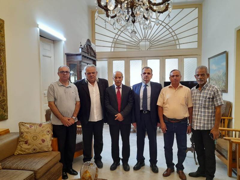 البزري بحث مع نائب رئيس المجلس الوطني الفلسطيني الوضع الأمني في عين الحلوة والتعمير