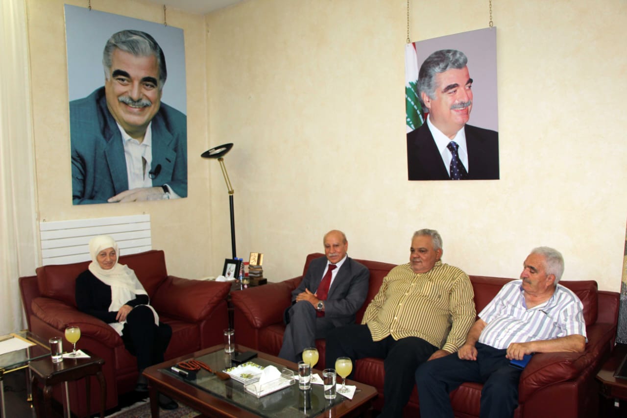 الجبهة الديمقراطية تعرض مع بهية الحريري أوضاع مخيم عين الحلوة