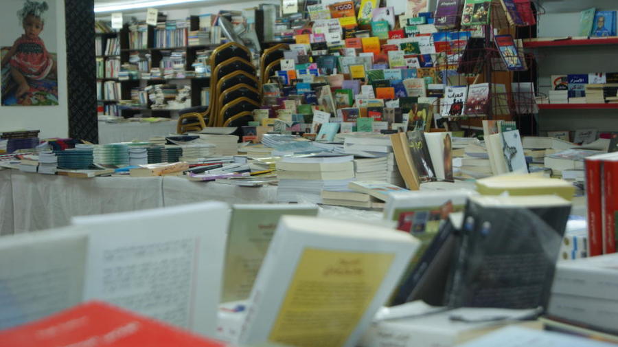 محاضر ضبط بحق 4 مكتبات ودارَي نشر