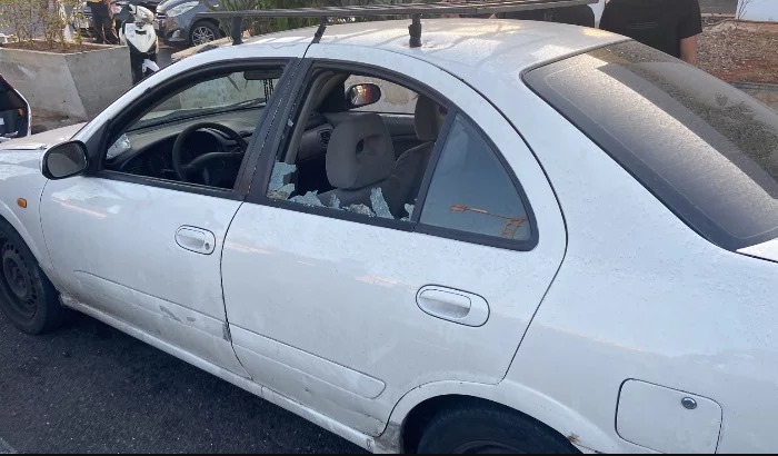 جريحان جراء إطلاق النار على سيارتهما في الجية