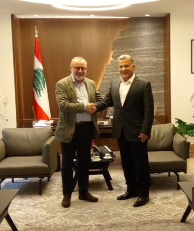اللواء ابراهيم يبحث آخر التطورات في لبنان وغزة مع السفير النرويجي