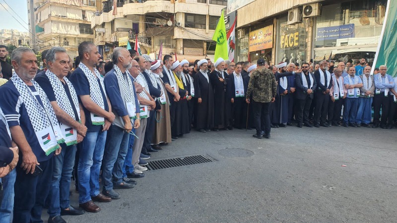 بالصور: أحياء على طريق القدس.. تكريم شهداء "الحزب" ورفضاً للمجازر في غزة...