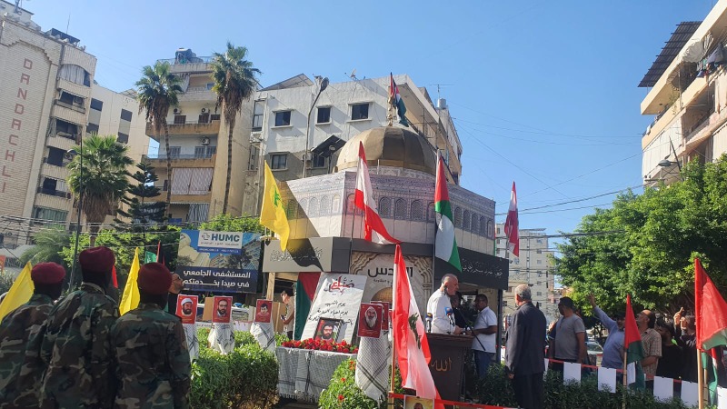 بالصور: أحياء على طريق القدس.. تكريم شهداء "الحزب" ورفضاً للمجازر في غزة...
