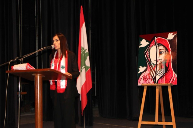 في ذكرى الإستقلال وبحضور بهية الحريري وسفير تونس " maison d’art " افتتح معرض "وطني هويتي"  في ثانوية رفيق الحريري