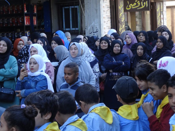 دعماً لغزة و صمودها ... وقفة تضامنية لجبهة الديمقراطية لتحرير فلسطين في مخيم عين الحلوة بمشاركة حشد من قادة الفصائل و الاتحادات النقابية و العمالية و الشعبية